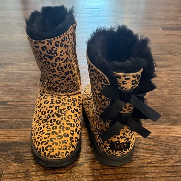 UGG Tan Leopard Print Boots with Black Accents - Picture 1 of 6